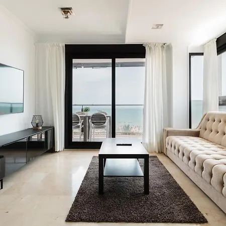 Lujo Frente Club Nautico Playa Gandia Appartement